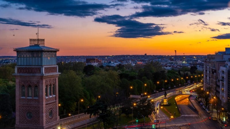 vue nocturne de Madrid